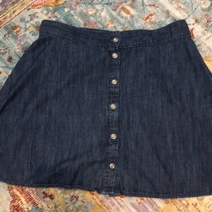 Button-up denim skirt